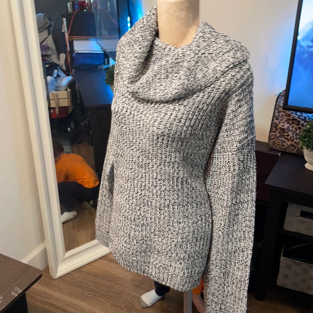 Grey Heather Cowl Neck Pull Over Sweater